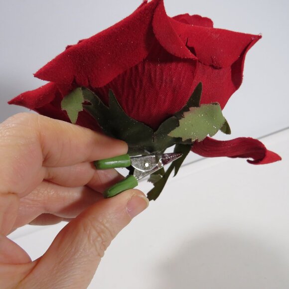 Rose Clip on Flower (for clothing, gift as bow, decor) on Alligator Clip #6 - Picture 4 of 7